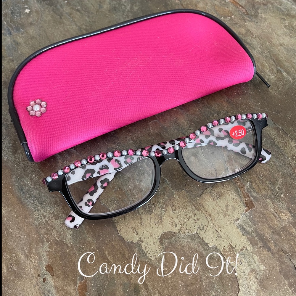 NWT Pink Leopard 2.50 Bling Reader Glasses & Case